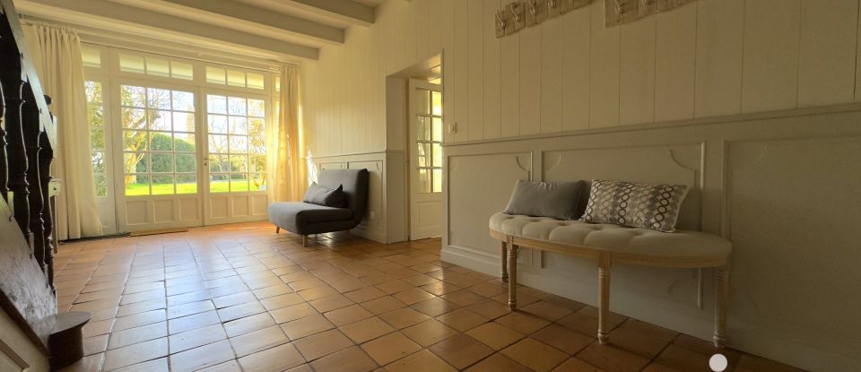 Mansion 8 rooms of 240 m² in Châtelaillon-Plage (17340)
