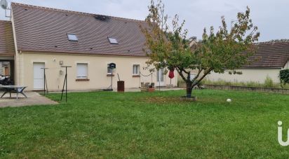 House 8 rooms of 160 m² in Villers-sur-Coudun (60150)