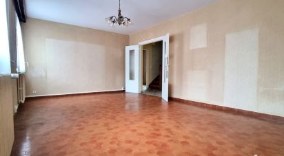 House 6 rooms of 109 m² in Valognes (50700)
