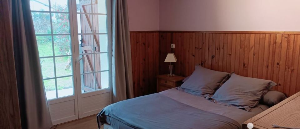 House 5 rooms of 124 m² in Saint-Martin-de-Seignanx (40390)