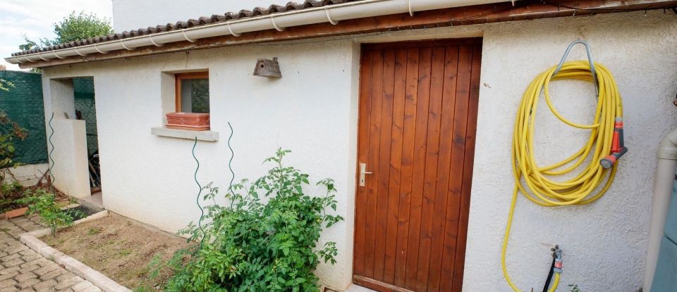 House 4 rooms of 98 m² in Frocourt (60000)