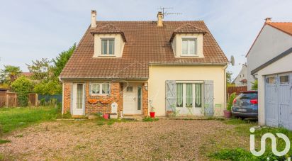 Traditional house 6 rooms of 126 m² in Méry-sur-Oise (95540)
