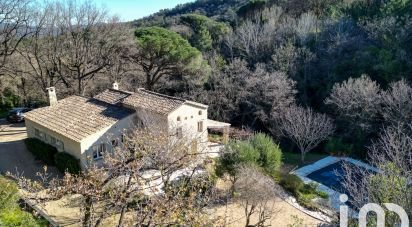 Country house 5 rooms of 135 m² in La Garde-Freinet (83680)