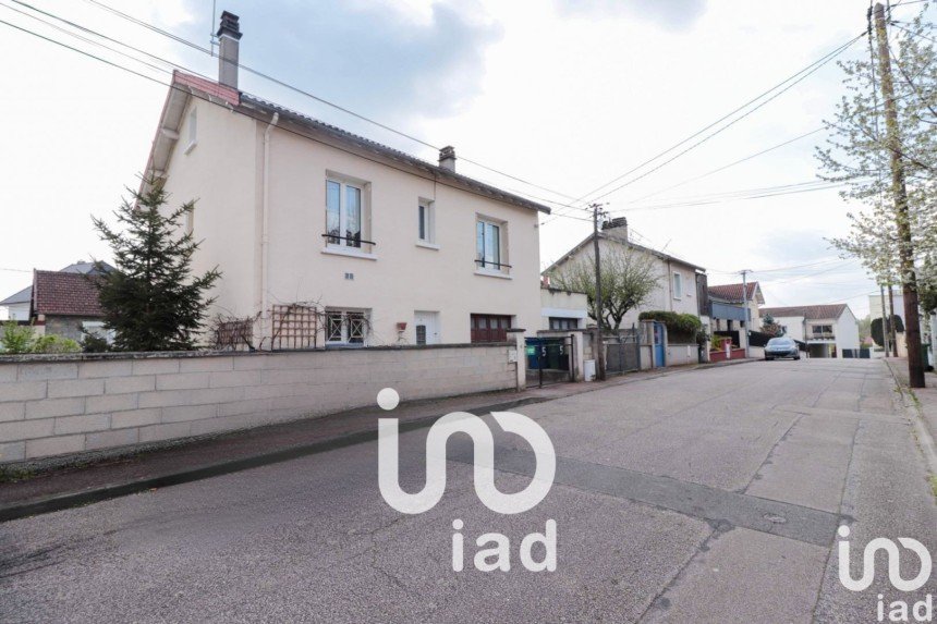 House 5 rooms of 108 m² in Limoges (87000)