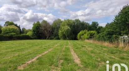 Land of 1,668 m² in Rouvres (28260)
