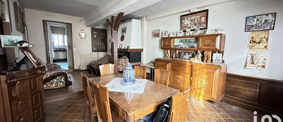 House 6 rooms of 106 m² in Château-Landon (77570)