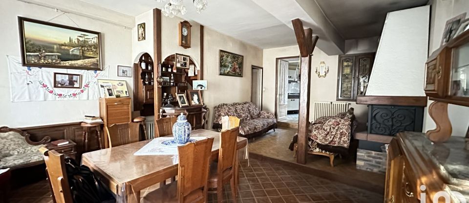 House 6 rooms of 106 m² in Château-Landon (77570)