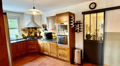 House 5 rooms of 187 m² in Libourne (33500)