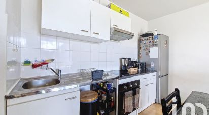 Appartement 2 pièces de 42 m² à Cenon (33150)