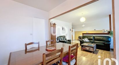 Appartement 3 pièces de 80 m² à Pontorson (50170)