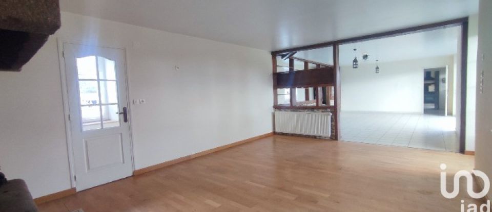 Longere 8 rooms of 247 m² in - (14380)