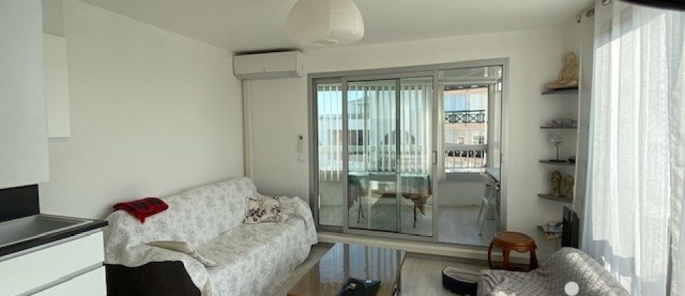 Apartment 2 rooms of 39 m² in Le Grau-du-Roi (30240)