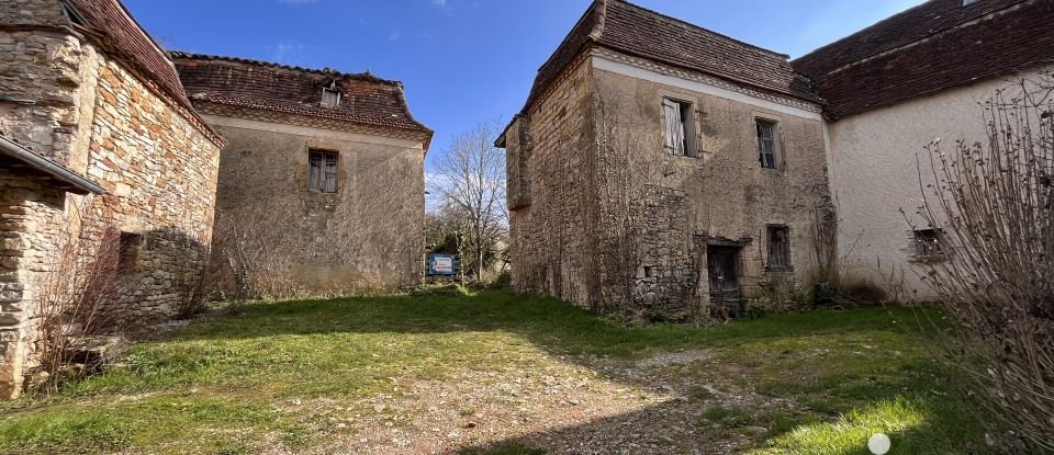 Maison de village 4 pièces de 140 m² à Belmont-Bretenoux (46130)