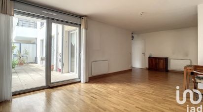 Apartment 3 rooms of 70 m² in Antony (92160)
