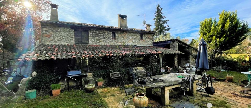 House 6 rooms of 150 m² in Callian (83440)