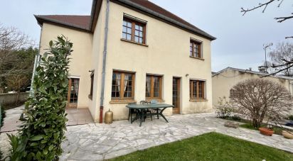 House 7 rooms of 190 m² in Chelles (77500)