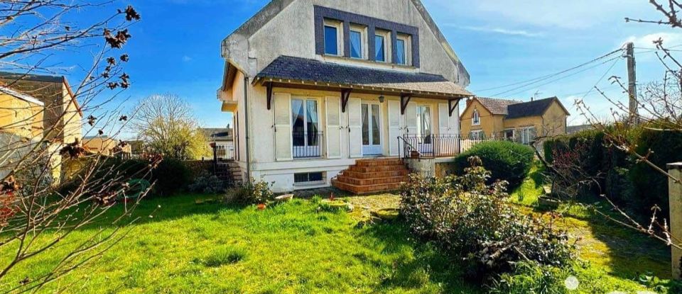 House 4 rooms of 90 m² in Cosne-Cours-sur-Loire (58200)