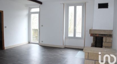 Maison 10 pièces de 189 m² à Langogne (48300)