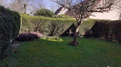 House 5 rooms of 105 m² in Mont-Saint-Aignan (76130)