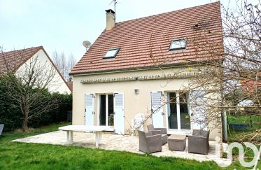 House 5 rooms of 100 m² in Champcueil (91750)