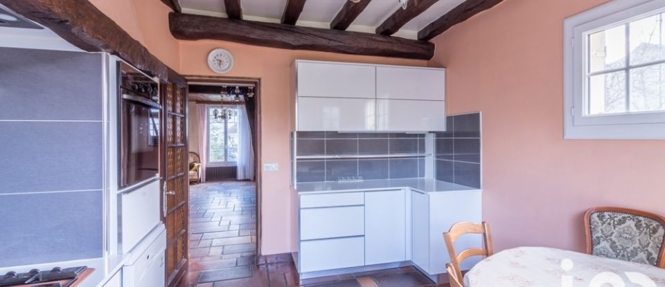 House 6 rooms of 101 m² in Carrières-sur-Seine (78420)