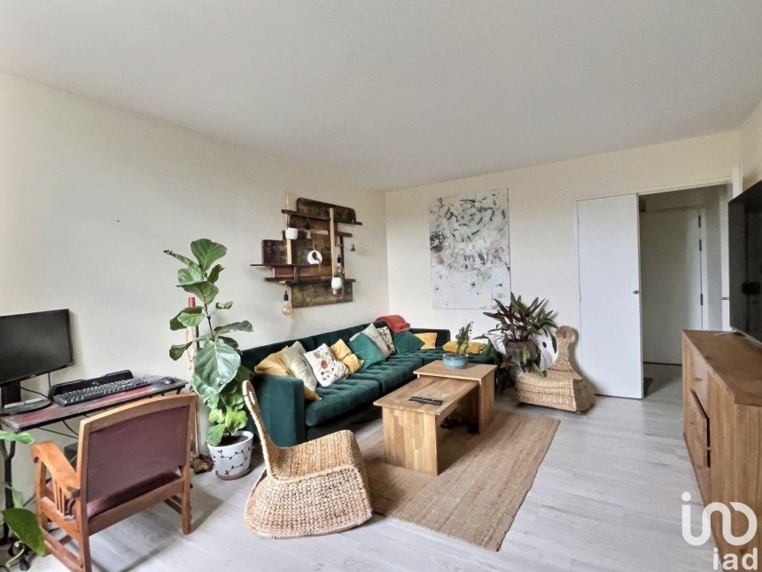 Apartment 5 rooms of 93 m² in Noisiel (77186)
