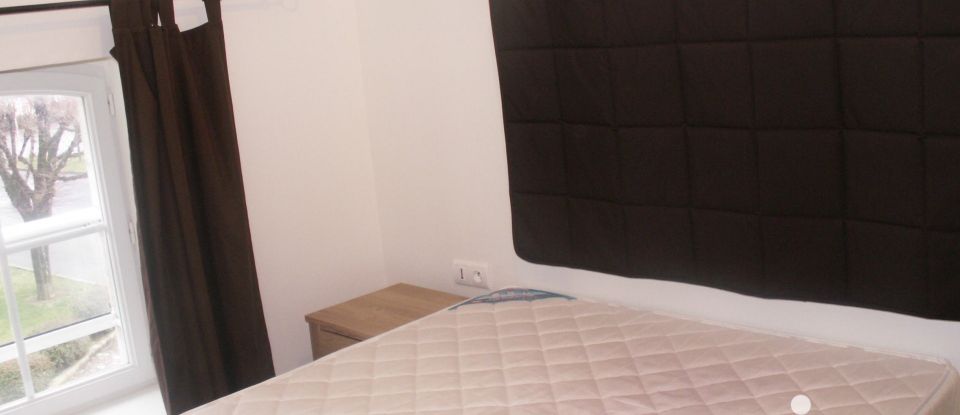 Apartment 4 rooms of 77 m² in Maillezais (85420)