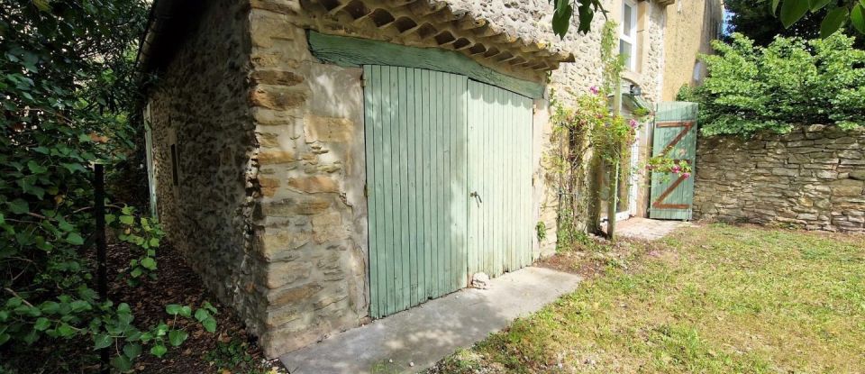 Maison 2 pièces de 56 m² à Cavillargues (30330)
