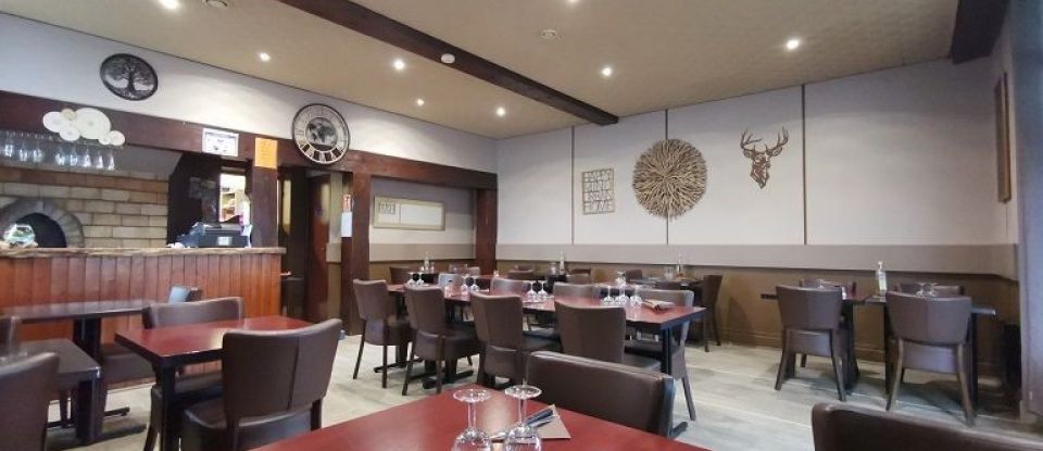 Restaurant of 100 m² in Belley (01300)