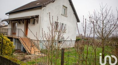 Traditional house 5 rooms of 107 m² in Courgivaux (51310)