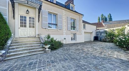 House 12 rooms of 375 m² in Bouray-sur-Juine (91850)