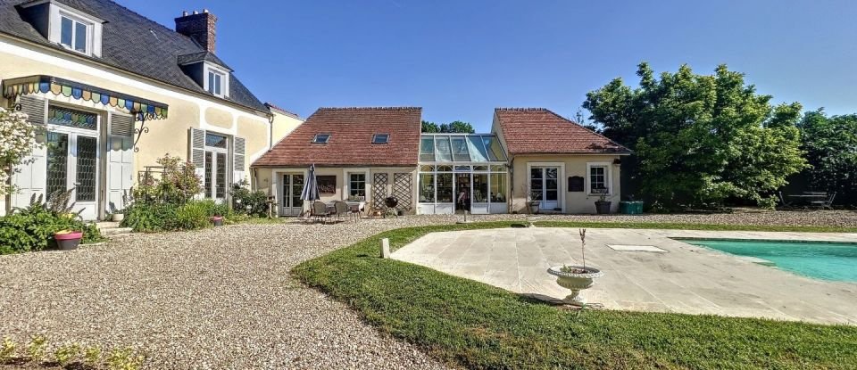 Maison 12 pièces de 375 m² à Bouray-sur-Juine (91850)