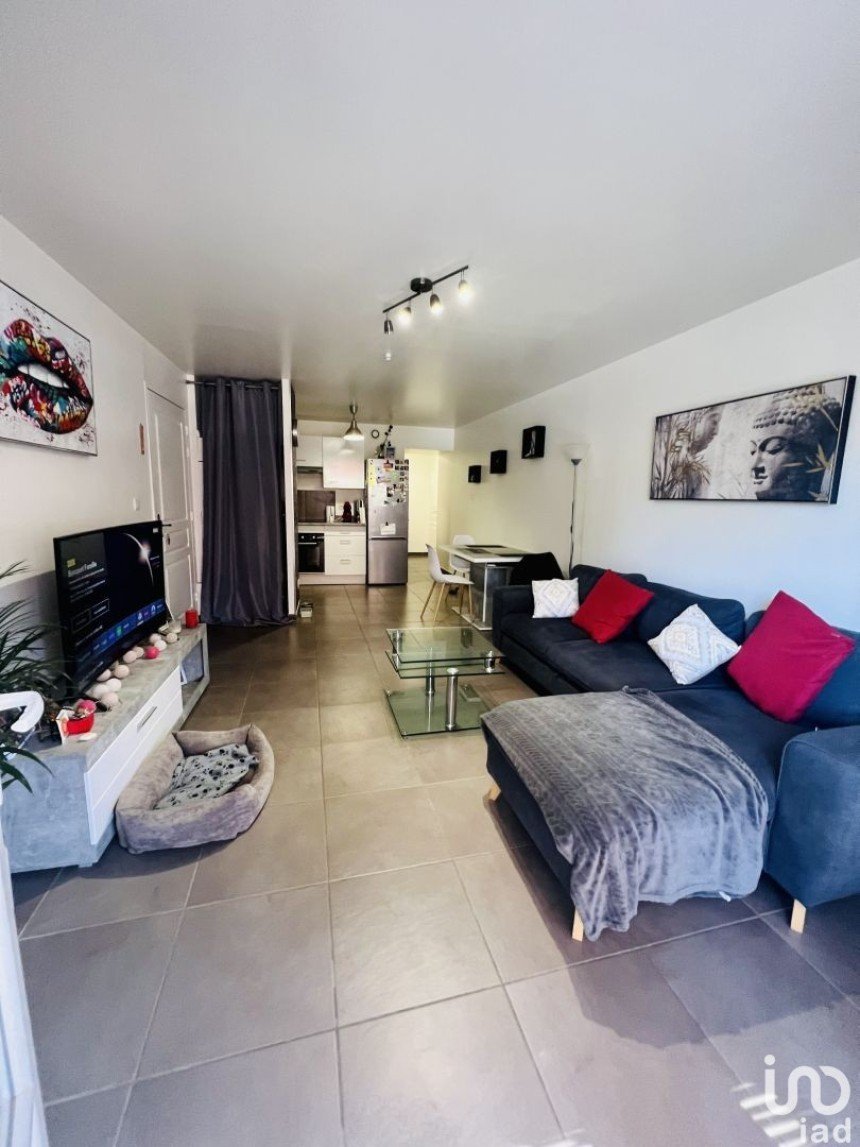 Appartement 3 pièces de 71 m² à Six-Fours-les-Plages (83140)