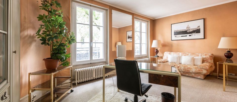 Appartement 4 pièces de 87 m² à Paris (75018)