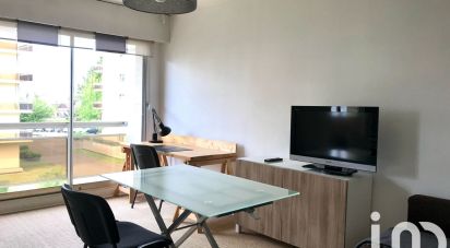 Apartment 1 room of 30 m² in Compiègne (60200)