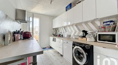 Appartement 4 pièces de 78 m² à Sorgues (84700)