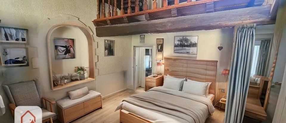 House 7 rooms of 213 m² in Saint-Mamert-du-Gard (30730)
