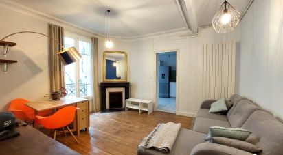 Appartement 2 pièces de 54 m² à Paris (75018)