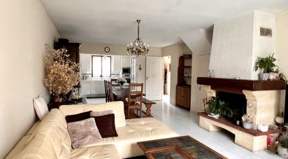 House 4 rooms of 98 m² in Les Pavillons-sous-Bois (93320)