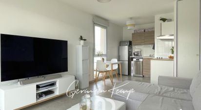 Apartment 2 rooms of 43 m² in L'Isle-d'Abeau (38080)