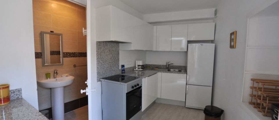 Apartment 2 rooms of 44 m² in Menton (06500)