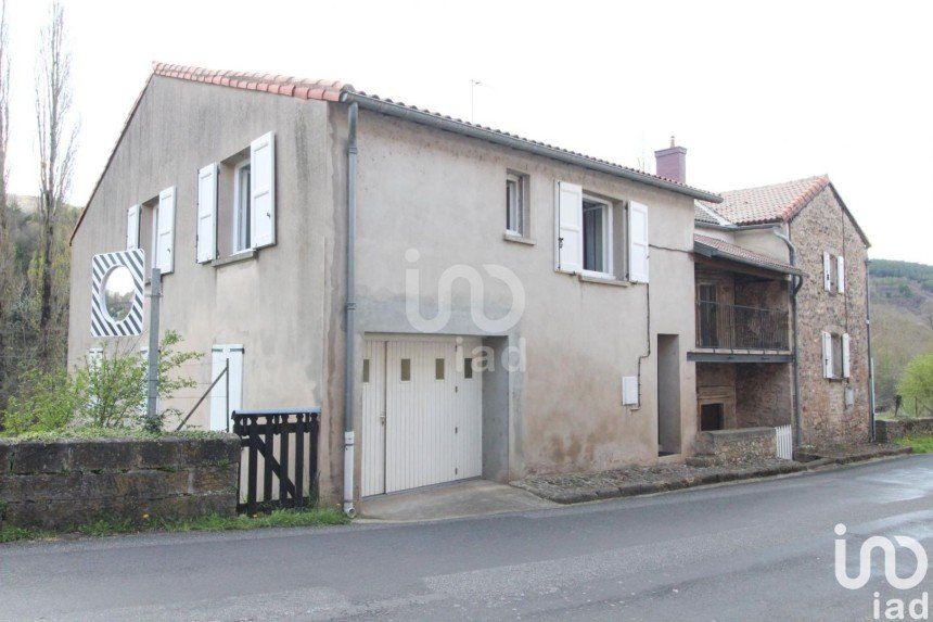 House 7 rooms of 160 m² in Versols-et-Lapeyre (12400)