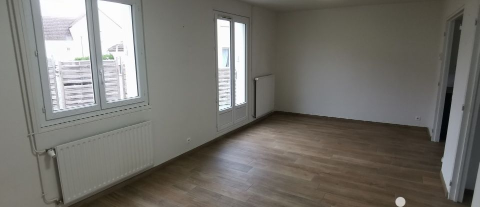 House 4 rooms of 79 m² in Pannes (45700)