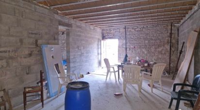 House 5 rooms of 210 m² in Chef-Boutonne (79110)