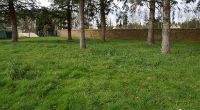Land of 593 m² in Sennely (45240)