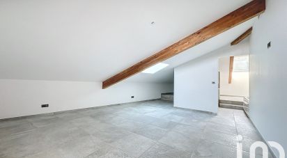 Appartement 4 pièces de 102 m² à Châteaurenard (13160)