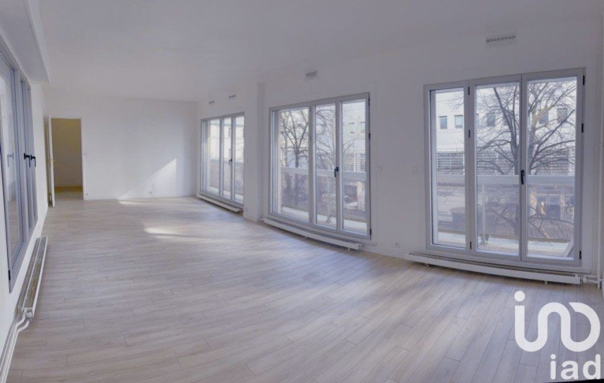 Appartement 3 pièces de 84 m² à Paris (75004)