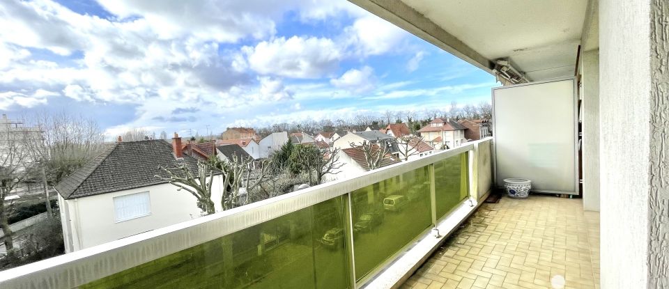 Apartment 3 rooms of 75 m² in Le Bourget (93350)