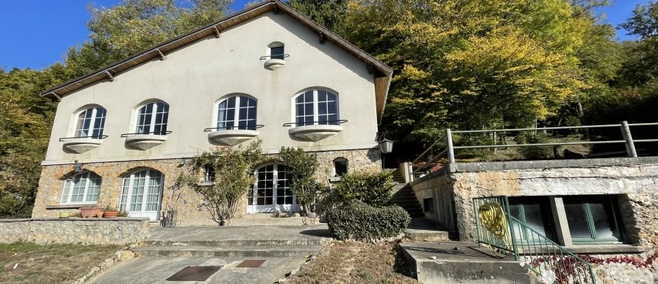 House 7 rooms of 165 m² in Chevreuse (78460)