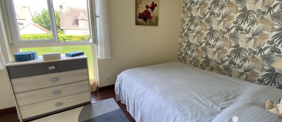 Apartment 4 rooms of 73 m² in Yerres (91330)